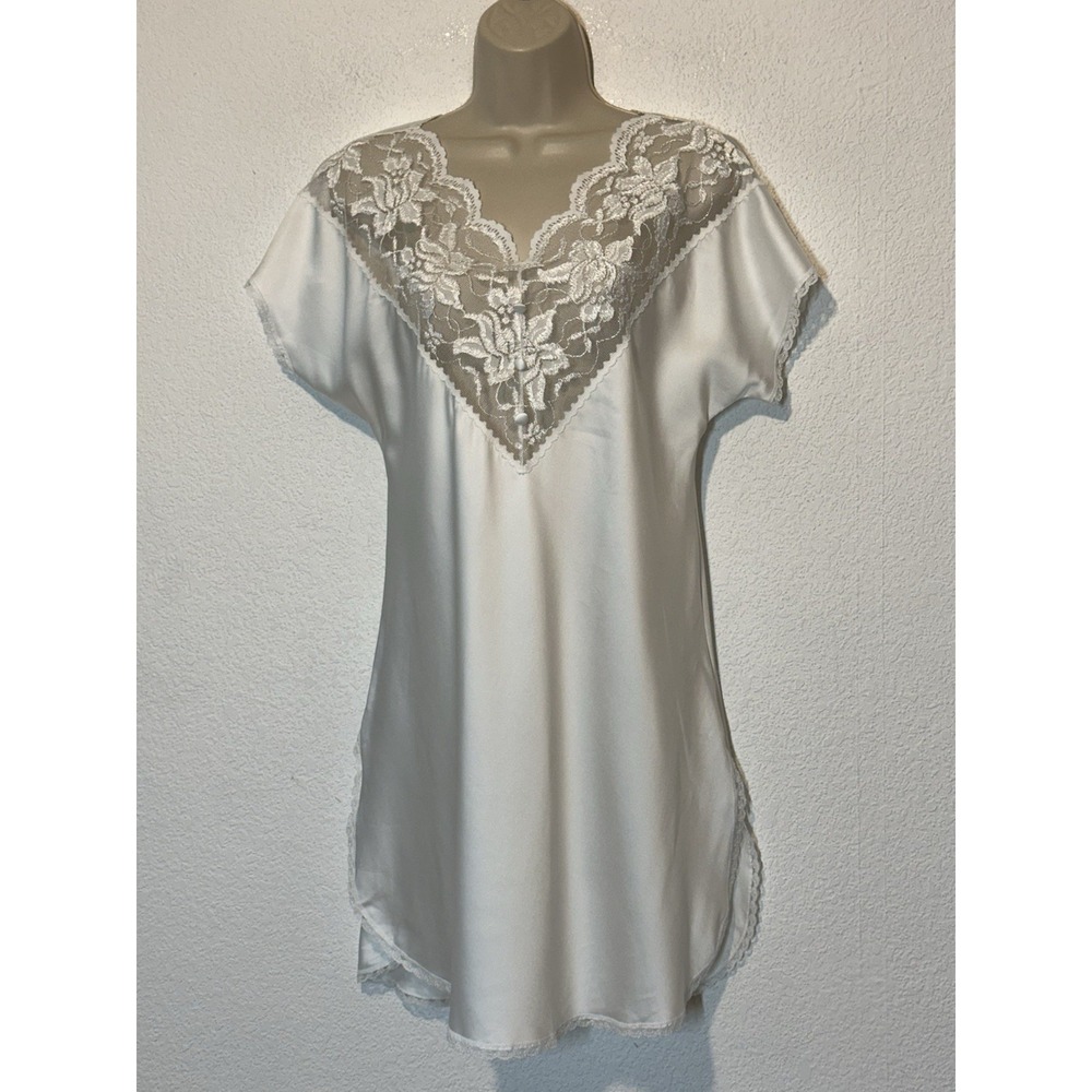White Satin Lace Yoke Dolman Cap Sleeve Nightgown Tulip Hem S Coquette Angelcore